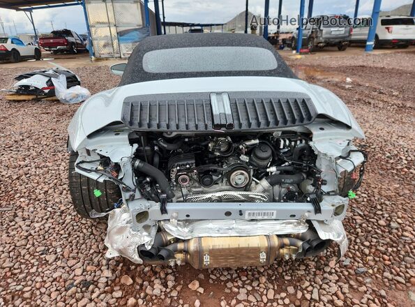 WP0CB2A98NS245012 2022 PORSCHE 911 Silver Rear view