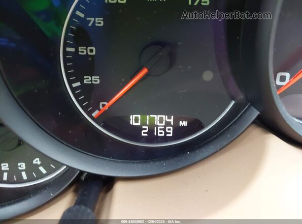 WP1AA2A25GLA00645 2016 PORSCHE CAYENNE Белый 