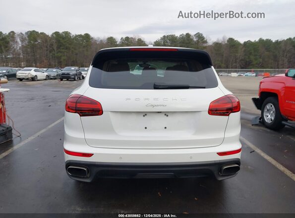 WP1AA2A25GLA00645 2016 PORSCHE CAYENNE Белый 