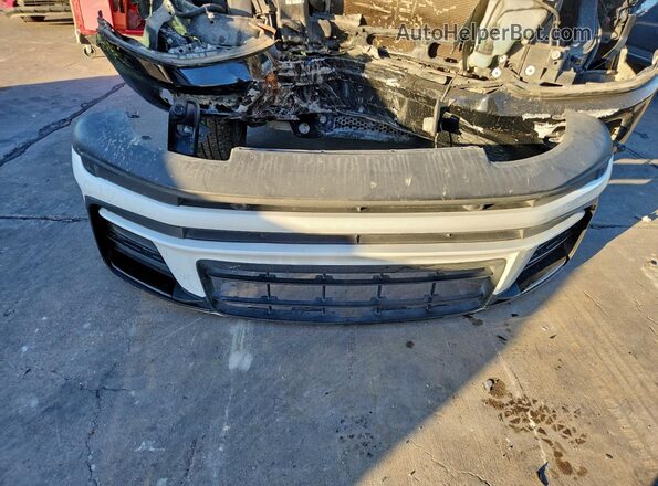 WP1AA2A51NLB07523 2022 PORSCHE MACAN White Widok komory silnika