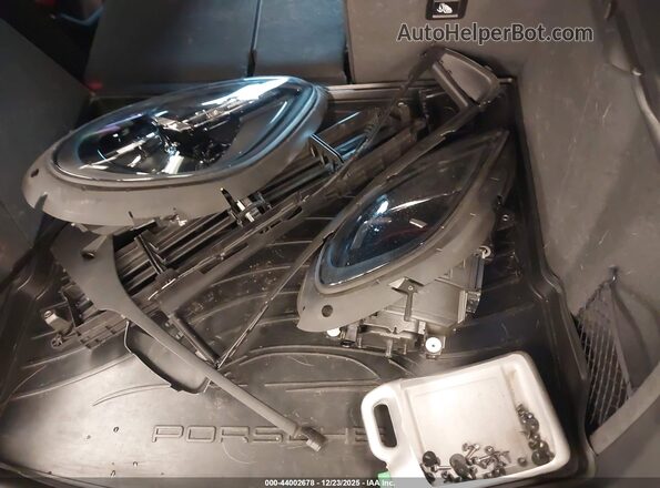 WP1AA2A52TLB00335 2026 PORSCHE MACAN Gray Vista del cuadro de instrumentos