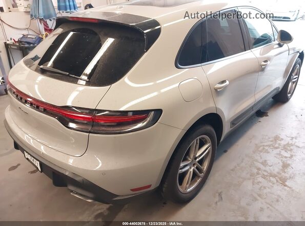 WP1AA2A52TLB00335 2026 PORSCHE MACAN Gray Trasero derecho