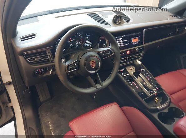 WP1AA2A52TLB00335 2026 PORSCHE MACAN Gray 