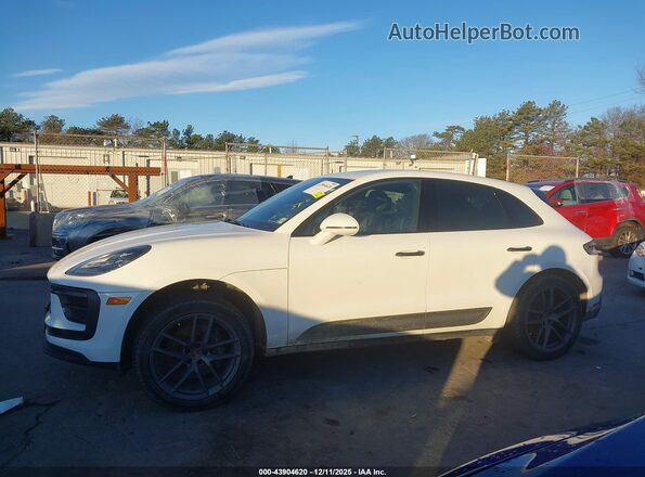 WP1AA2A54NLB01912 2022 PORSCHE MACAN White Панорамний вид салону 360°