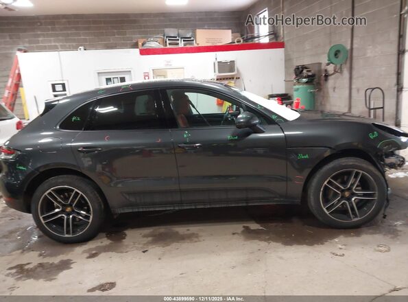 WP1AA2A55MLB12562 2021 PORSCHE MACAN Gray უკანა სალონის ხედი