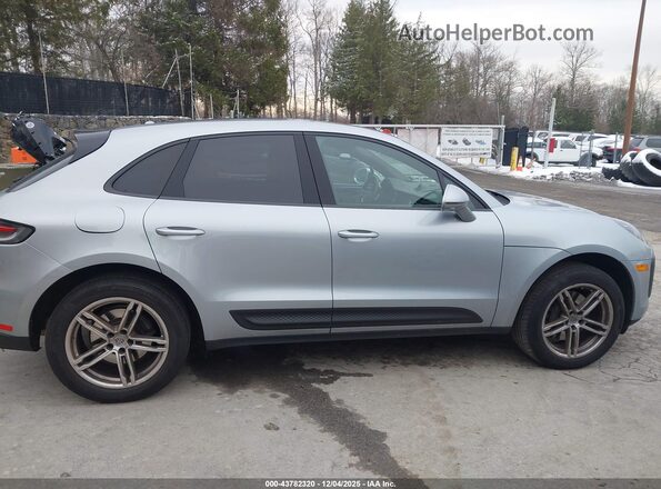 WP1AA2A58PLB07022 2023 PORSCHE MACAN Gray Սալոնի հետևի տեսք