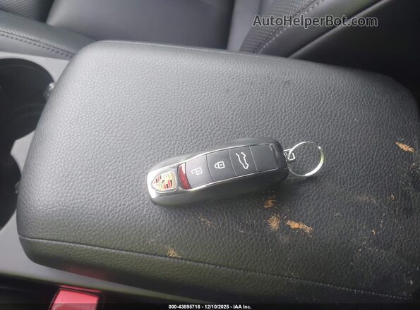 WP1AA2A58RLB15978 2024 PORSCHE MACAN Black წინა პანელის ხედი