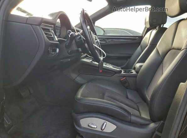WP1AA2A5XMLB09771 2021 PORSCHE MACAN Black Вид салону спереду