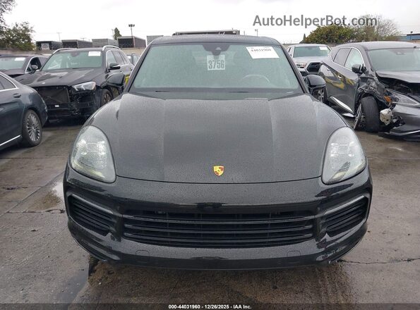 WP1AA2AY0PDA08795 2023 PORSCHE CAYENNE Black უკანა სალონის ხედი