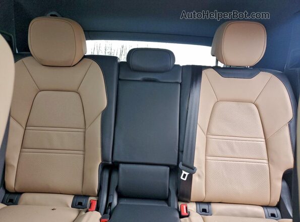 WP1AA2AY0RDA09819 2024 PORSCHE CAYENNE Синий Вид задних сидений