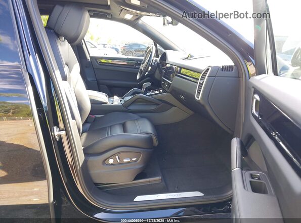WP1AA2AY6LDA02476 2020 PORSCHE CAYENNE Black Vista interior delantera