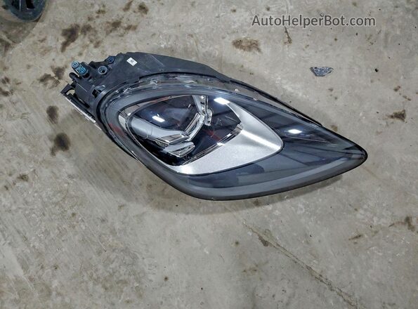 WP1AA2AYXMDA06256 2021 PORSCHE CAYENNE Черный Вид наклейки с VIN-кодом