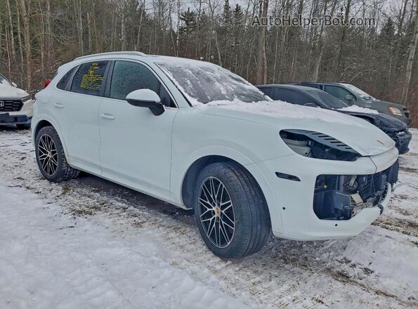 WP1AA2AYXRDA13764 2024 PORSCHE CAYENNE Белый Передняя правая четверть