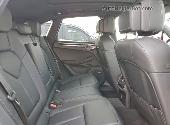 WP1AB2A53MLB32161 2021 PORSCHE MACAN Красный Вид задних сидений