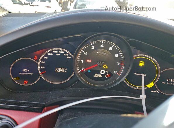 WP1AB2AY3MDA27205 2021 PORSCHE CAYENNE Черный Вид щитка приборов