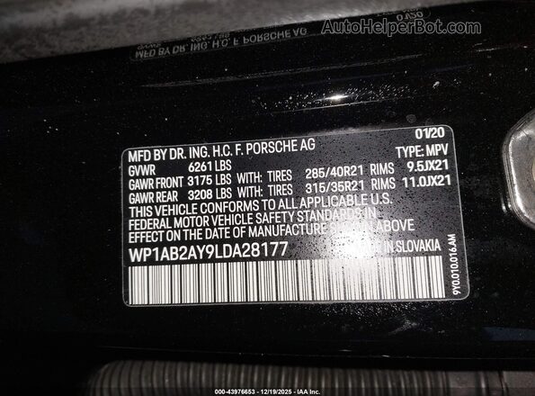 WP1AB2AY9LDA28177 2020 PORSCHE CAYENNE Black 