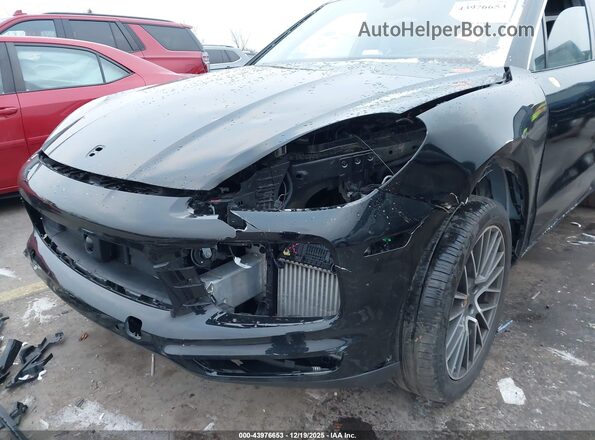 WP1AB2AY9LDA28177 2020 PORSCHE CAYENNE Black 