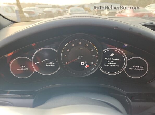 WP1AB2AYXLDA28883 2020 PORSCHE CAYENNE White ხელსაწყოთა პანელის ხედი