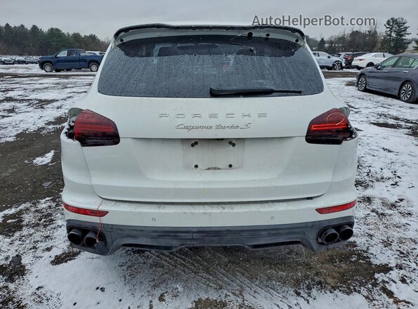 WP1AC2A27GLA86602 2016 PORSCHE CAYENNE White Rear view
