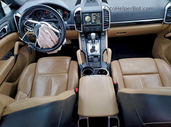 WP1AF2A26GLA40525 2016 PORSCHE CAYENNE Black წინა პანელის ხედი