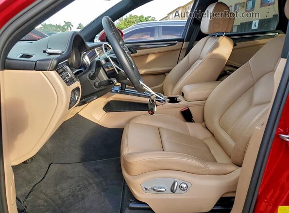 WP1AF2A50PLB57835 2023 PORSCHE MACAN Red წინა სალონის ხედი