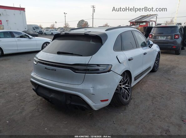 WP1AF2A53NLB31534 2022 PORSCHE MACAN White Front view