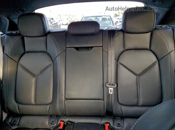 WP1AF2A55PLB56728 2023 PORSCHE MACAN Black Vista de los asientos traseros