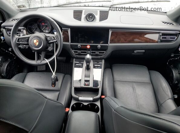 WP1AF2A55PLB58060 2023 PORSCHE MACAN Black Առջևի վահանակի տեսք