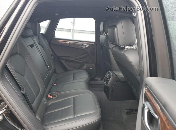 WP1AF2A55PLB58060 2023 PORSCHE MACAN Black Սալոնի հետևի տեսք