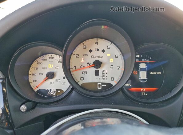 WP1AF2A58GLB95345 2016 PORSCHE MACAN Black Вид щитка приладів