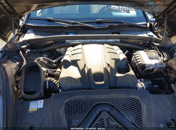 WP1AG2A58NLB21997 2022 PORSCHE MACAN Черный Вид сзади