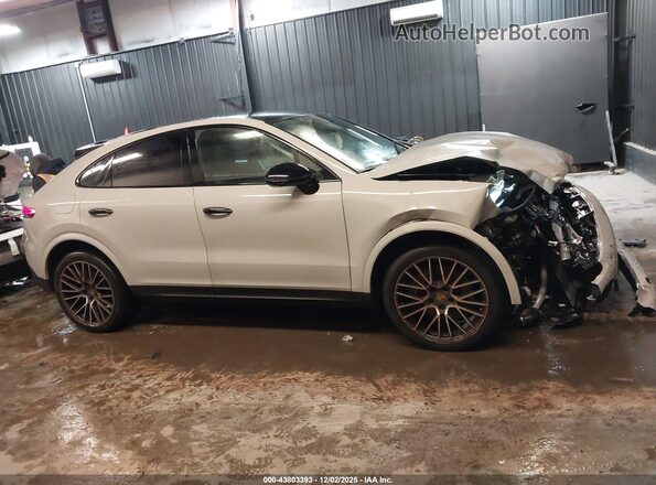 WP1BA2AY1MDA41465 2021 PORSCHE CAYENNE Серый Панорамный вид салона 360°