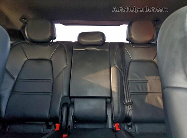 WP1BA2AY1RDA52862 2024 PORSCHE CAYENNE Gray Вид задніх сидінь