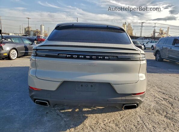 WP1BA2AY1RDA52862 2024 PORSCHE CAYENNE Gray Вид ззаду
