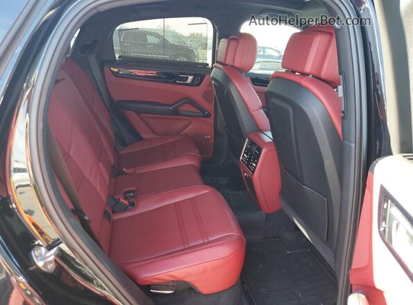 WP1BA2AY2MDA41040 2021 PORSCHE CAYENNE Черный Вид задних сидений