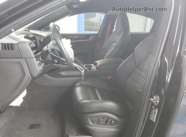 WP1BA2AY3SDA29198 2025 PORSCHE CAYENNE Black Widok wnętrza z przodu
