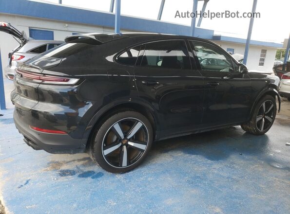 WP1BA2AY3SDA29198 2025 PORSCHE CAYENNE Black Tył prawy
