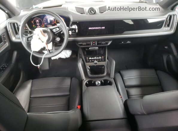 WP1BA2AY3SDA29198 2025 PORSCHE CAYENNE Black Widok deski rozdzielczej