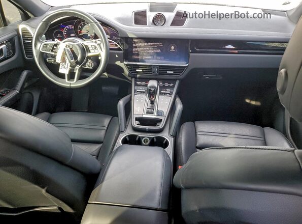 WP1BA2AY6NDA48543 2022 PORSCHE CAYENNE White Вид панелі приладів