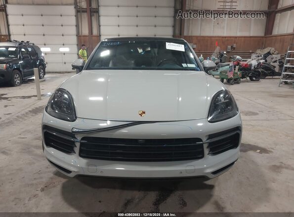 WP1BA2AY8LDA46810 2020 PORSCHE CAYENNE Gray Vista interior trasera