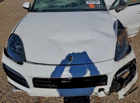 WP1BG2AY6MDA49558 2021 PORSCHE CAYENNE Белый Вид задней части салона