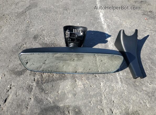 WUABWGFF8J1902731 2018 AUDI RS3 Gray Vista del compartimento del motor