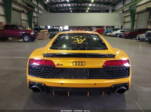 WUAEEAFX7L7900930 2020 AUDI R8 Orange 