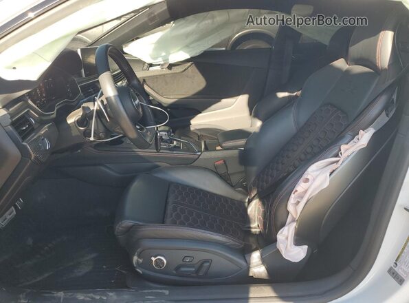 WUAPWAF58JA902660 2018 AUDI RS5 White Vista interior delantera