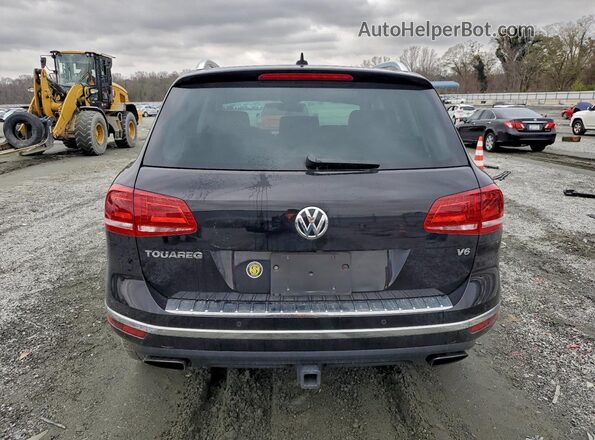 WVGEF9BP2GD012331 2016 VOLKSWAGEN TOUAREG Black Հետևի տեսք