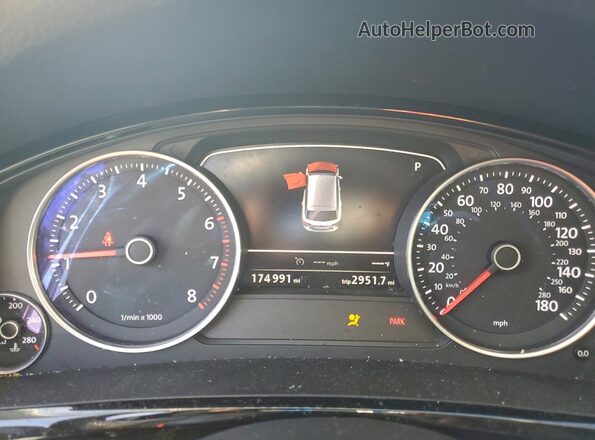 WVGEF9BP9GD003254 2016 VOLKSWAGEN TOUAREG White Vista del cuadro de instrumentos