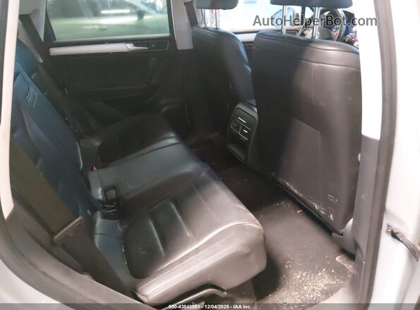 WVGEP9BP3GD001450 2016 VOLKSWAGEN TOUAREG Gray VIN კოდის სტიკერის ხედი
