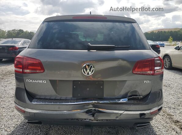 WVGEP9BPXGD002689 2016 VOLKSWAGEN TOUAREG Gray Հետևի տեսք