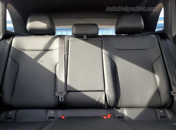WVGGNPE2XMP064560 2021 VOLKSWAGEN ID.4 Gray Widok tylnych siedzeń