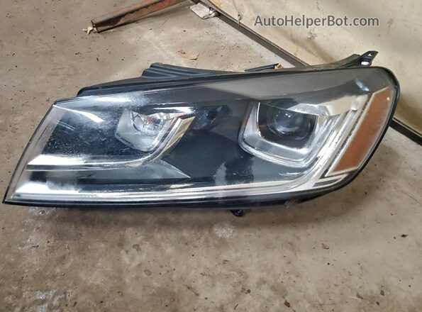 WVGRF7BP9HD003004 2017 VOLKSWAGEN TOUAREG Black VIN կոդի պիտակի տեսք